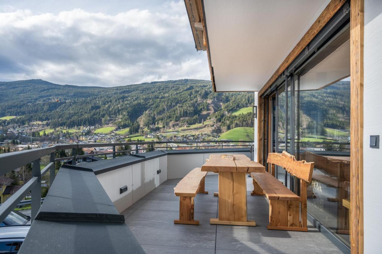 Holzlodge Deluxe Radstadt Exterior photo