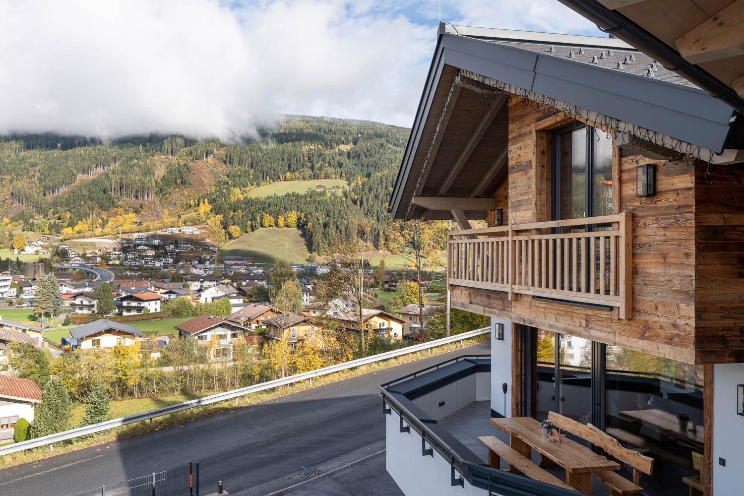 Holzlodge Deluxe Radstadt Exterior photo